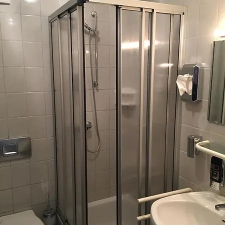 Ulmenstein 3*